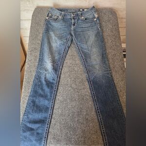 Miss Me Women’s Size 27 Mid-Rise Straight Leg Embellished Pocket Jeans